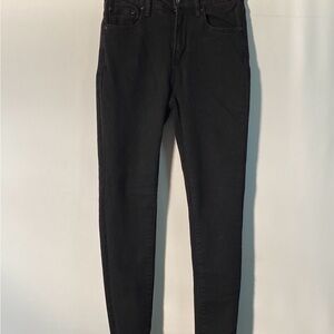 Sleek Black Skinny Jeans for Women
